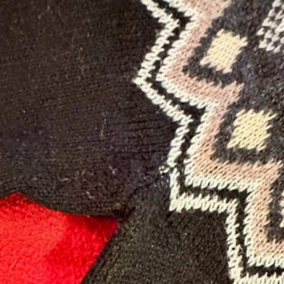 Cozy Fair Isle Pullover Sweater - Size S - Picture 8 of 12